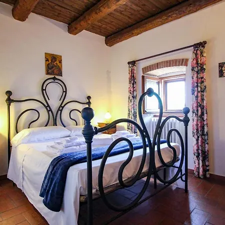 Apartment Santo's House