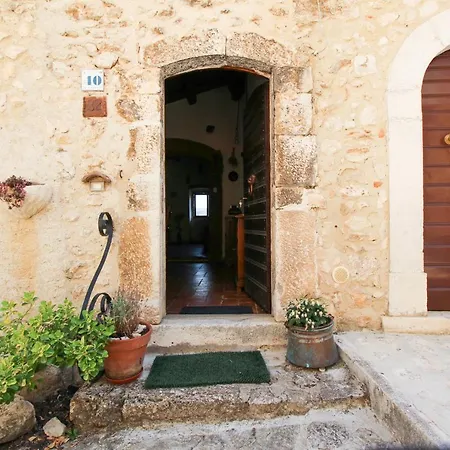 Santo's House Apartment Santo Stefano Di Sessanio