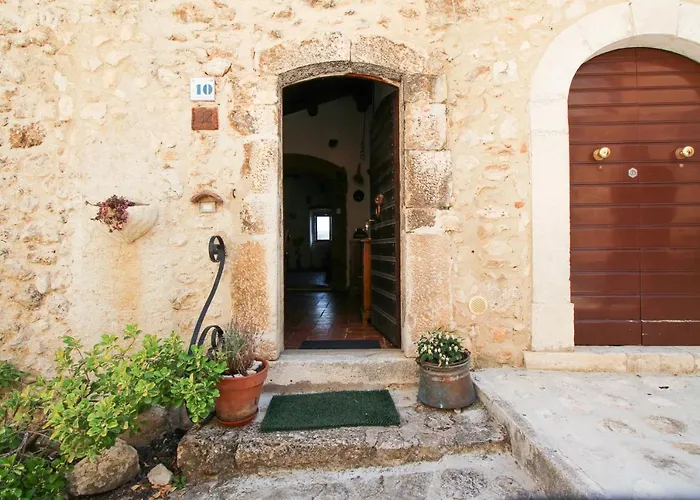 Santo's House Апартаменты Санто-Стефано-ди-Сессанио