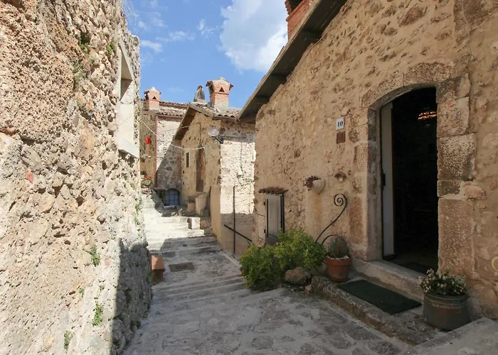 Апартаменты Santo's House *